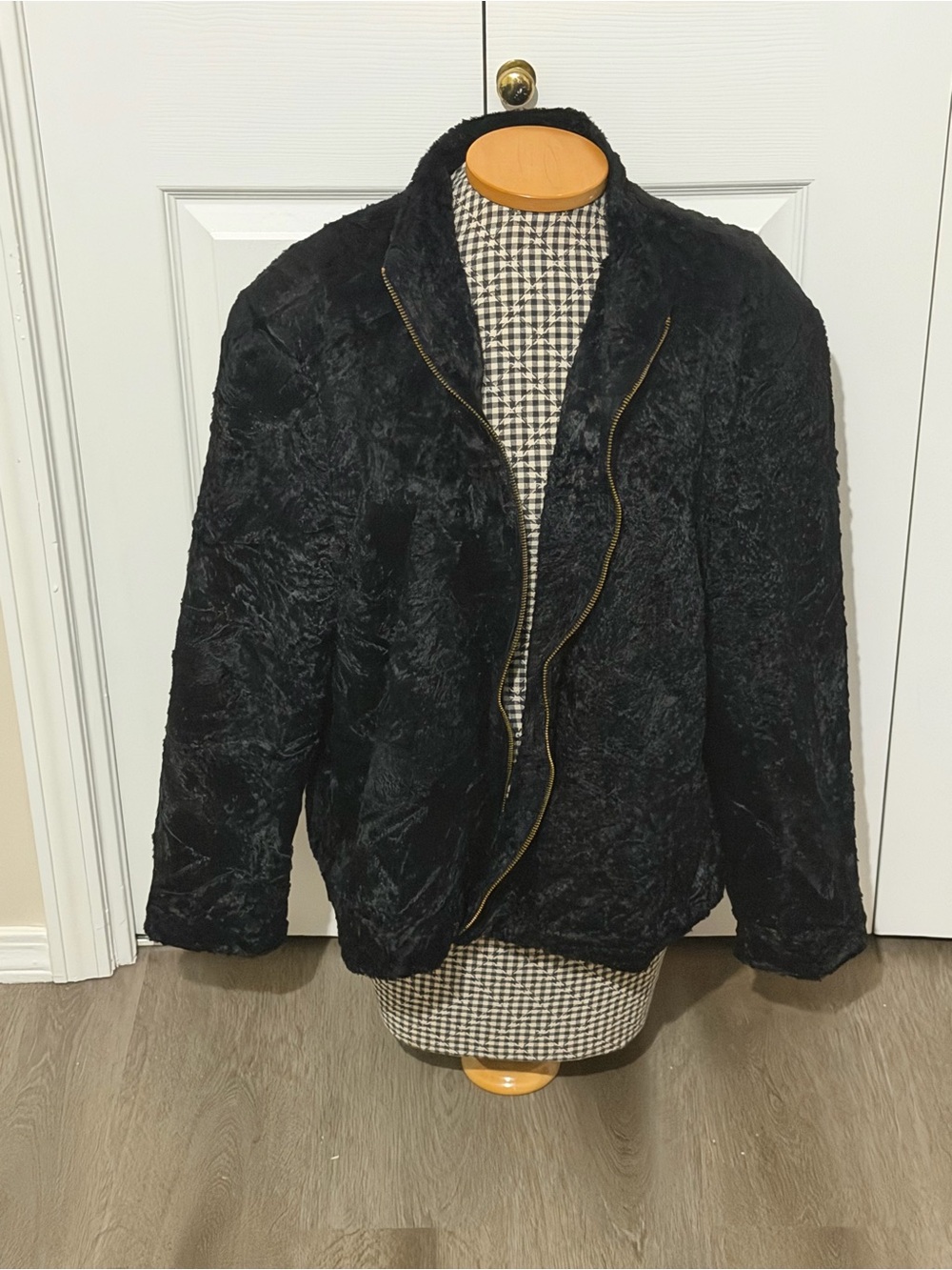Vintage Oscar Black Faux Fur Zip-Front Jacket 1x